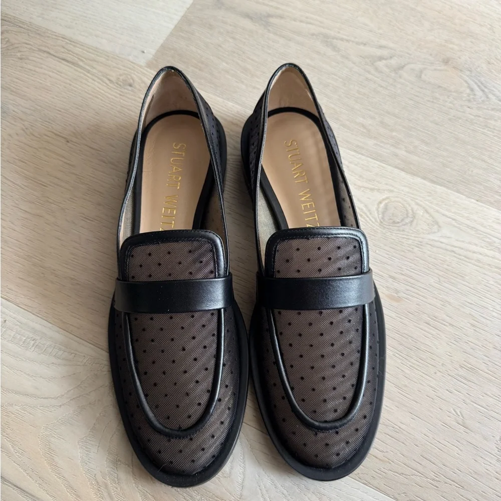 Stuart Weitzman's Palmer loafers - Picture 2 of 6